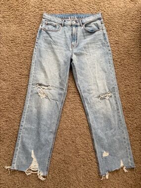 BDG Distressed Cowboy Jean Women’s 32 Light Wash High Waisted Jeans